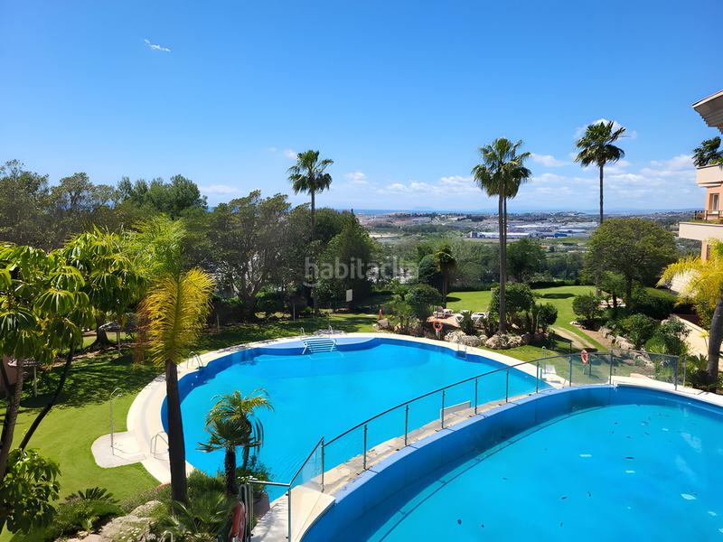 Foto f03df444-4002-4961-8d7f-6b24994e2e5e. Apartamento  en planta media en venta en Nueva Andalucía en Almería