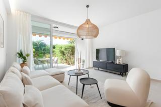 Casa adossada a Nueva Andalucía centro. Adosado en venta en nueva andalucía