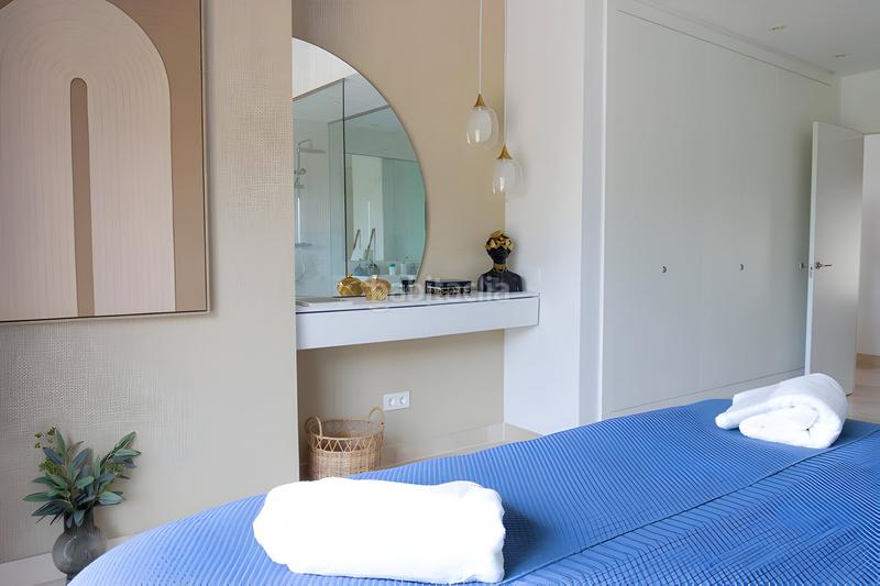 Foto c2c44f79-5060-4a66-af0c-54c1f2004bb0. Ático  dúplex en venta en el paraíso en Paraiso - Barronal Estepona