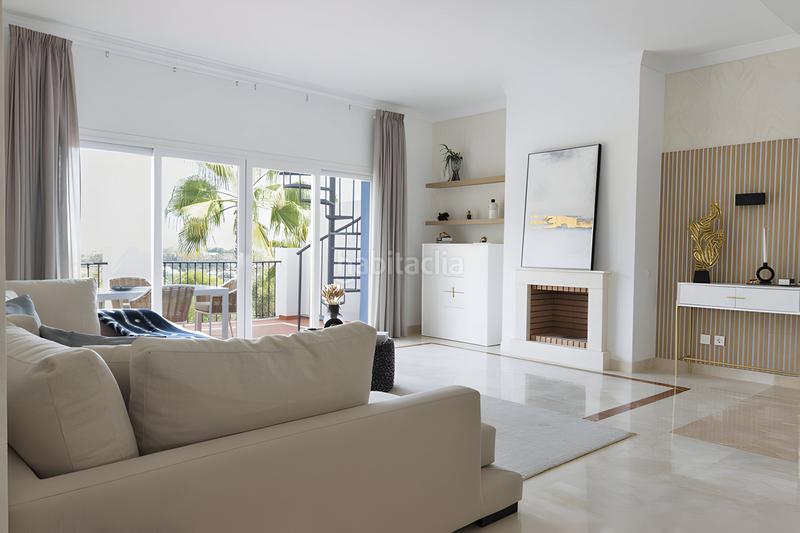 Foto f0806116-d62f-413c-98ec-aa94321fcc06. Ático  dúplex en venta en el paraíso en Paraiso - Barronal Estepona
