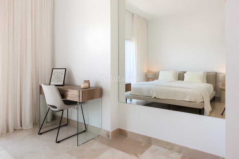 Foto 5de016d8-a854-4bf1-928c-96d21ef95d38. Àtic amb aparcament piscina a Benahavís pueblo Benahavís