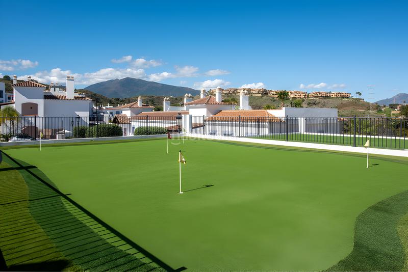 Foto 8fbfb5a7-9751-4633-ae56-64a1b8d12083. Àtic amb aparcament piscina a Benahavís pueblo Benahavís