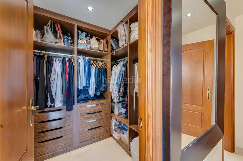 Foto 96d13e14-d417-4d6d-a3f4-8d7ffeb2591d. Ático  dúplex en venta en Centro Estepona