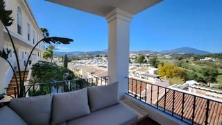 Apartament a Nueva Andalucía. Apartamento en planta intermedia en venta en nueva andalucía