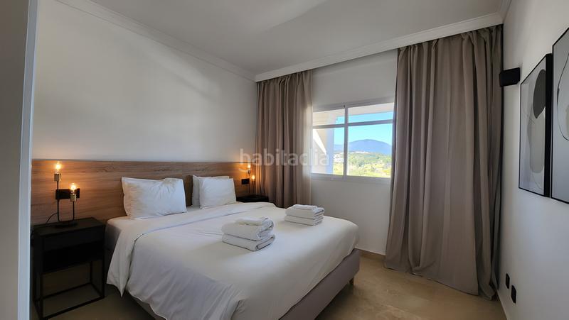 Foto c3788cec-d9e0-421d-b0b1-9d222aeefaa5. Apartamento  en planta intermedia en venta en Nueva Andalucía en Almería