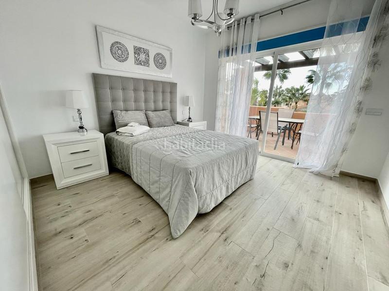 Foto 2700902f-22f1-45e7-b430-1f7cc6712f06. Reihenhaus mit parking pool in Benahavís pueblo Benahavís