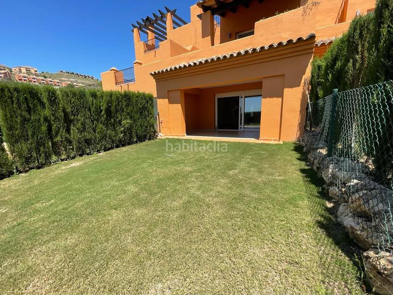 Foto adf8ef12-0e81-469c-9f86-f0ecc920496b. Reihenhaus mit parking pool in Benahavís pueblo Benahavís