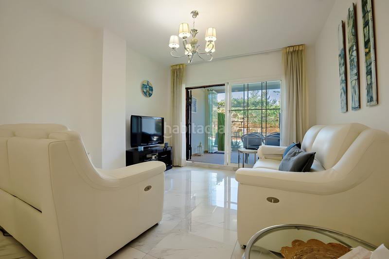 Foto 3a73a323-d87b-434c-88cb-a0d3a64927c0. Erdgeschoss mit parking pool in Mijas golf Mijas