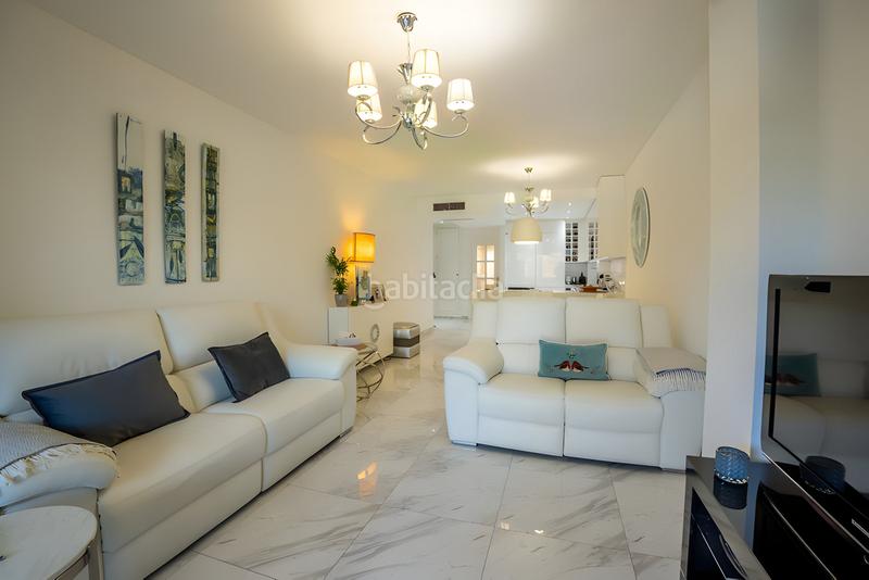 Foto d6339553-4491-4497-a235-76249ac3fa17. Erdgeschoss mit parking pool in Mijas golf Mijas