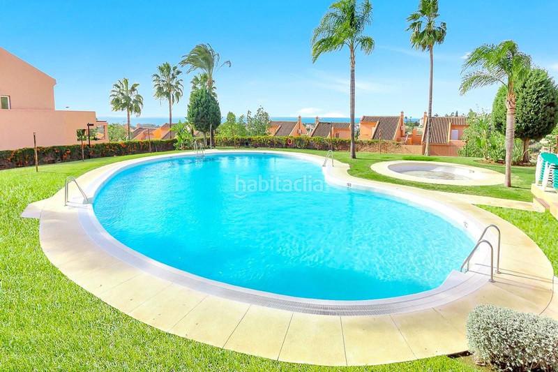 Foto 41d00c25-8938-438b-9172-99fcf2539154. Apartamento  en planta baja en venta en Elviria en Marbella