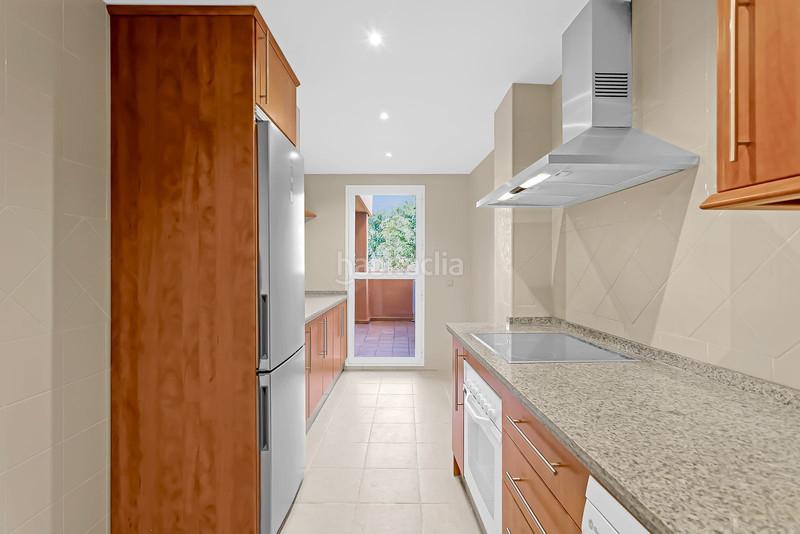 Foto 6b96f2f0-2001-492d-bf88-a9899e8d13ae. Apartamento  en planta baja en venta en Elviria en Marbella