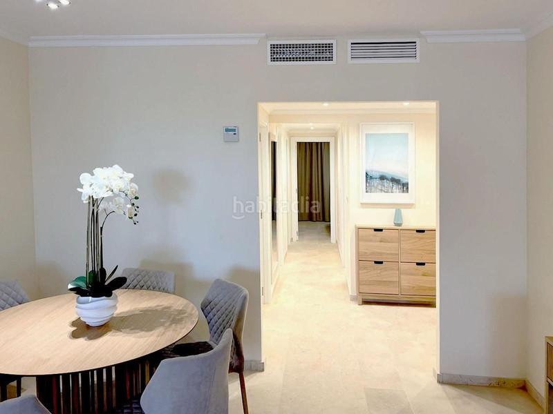 Foto f6e25a8b-0e0f-48d3-8d65-f571d8534ace. Apartamento  en planta baja en venta en Elviria en Marbella