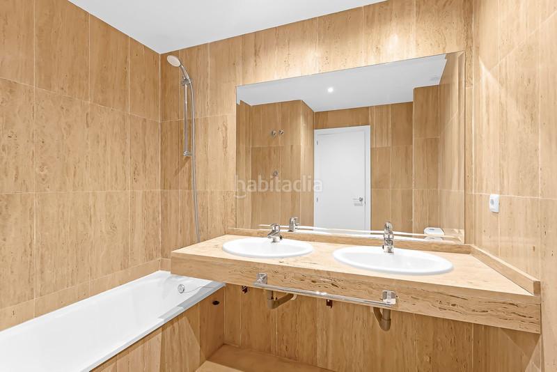 Foto fbd79b3c-d77c-481c-bdc9-1422ce00e61c. Apartamento  en planta baja en venta en Elviria en Marbella