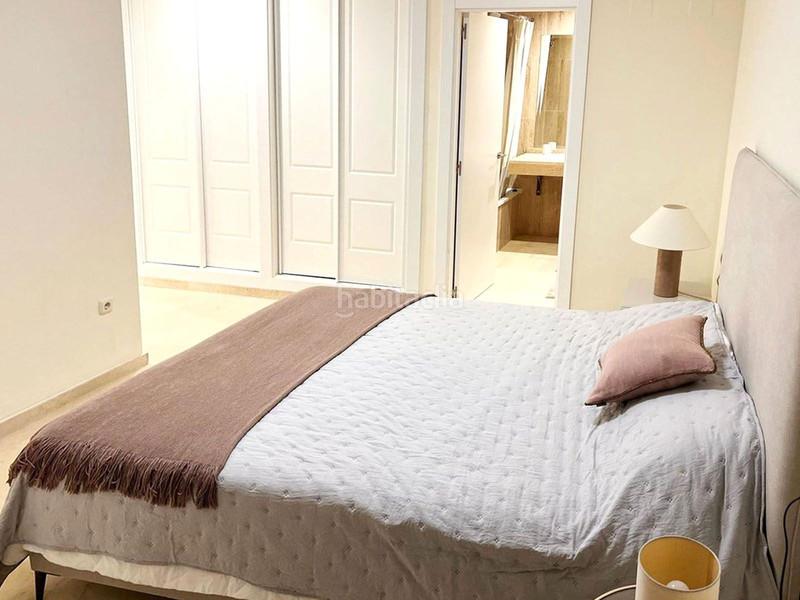 Foto fdea7bfe-21fa-4850-9ba2-d2b472e7823a. Apartamento  en planta baja en venta en Elviria en Marbella