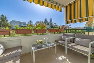 Apartamento en Guadalmina Alta. Apartamento en planta media en venta en guadalmina alta