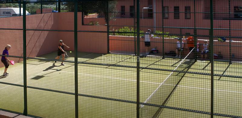 Foto 3956bce4-e96d-4b92-ba33-684d3dbc0ce0. Planta baja apartamento en planta baja en venta en Elviria en Marbella