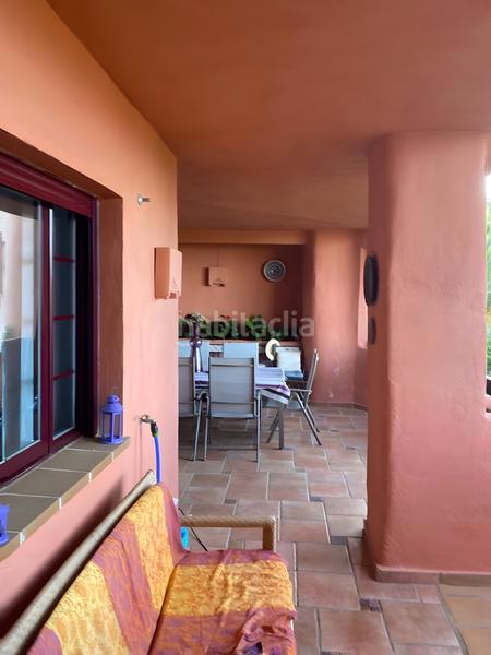 Foto 5f3b3a91-7e28-4f64-b8f0-88331b44481f. Planta baja apartamento en planta baja en venta en Elviria en Marbella