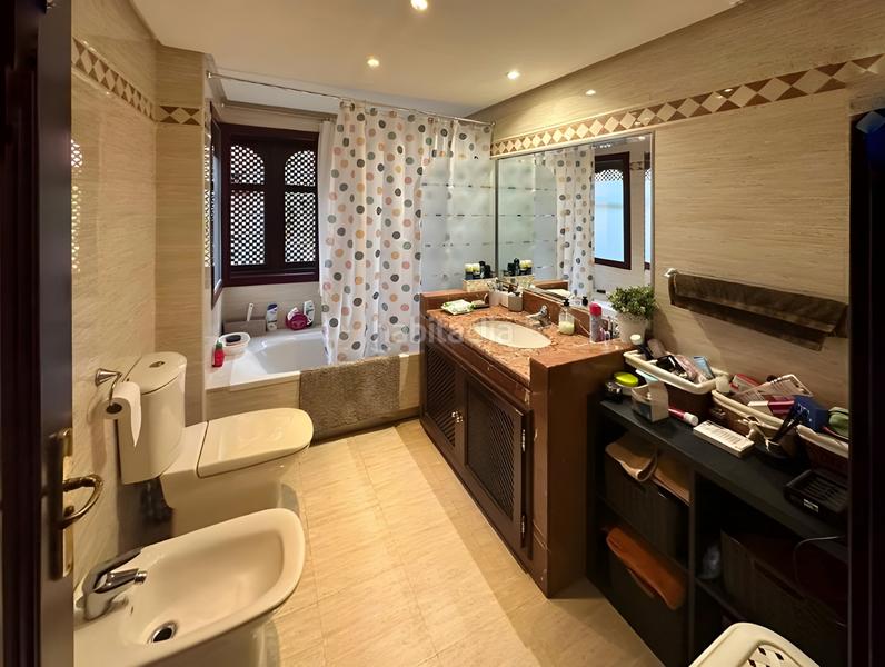 Foto e97db65a-a3ca-44a1-acba-cec1d10a3f1f. Planta baja apartamento en planta baja en venta en Elviria en Marbella