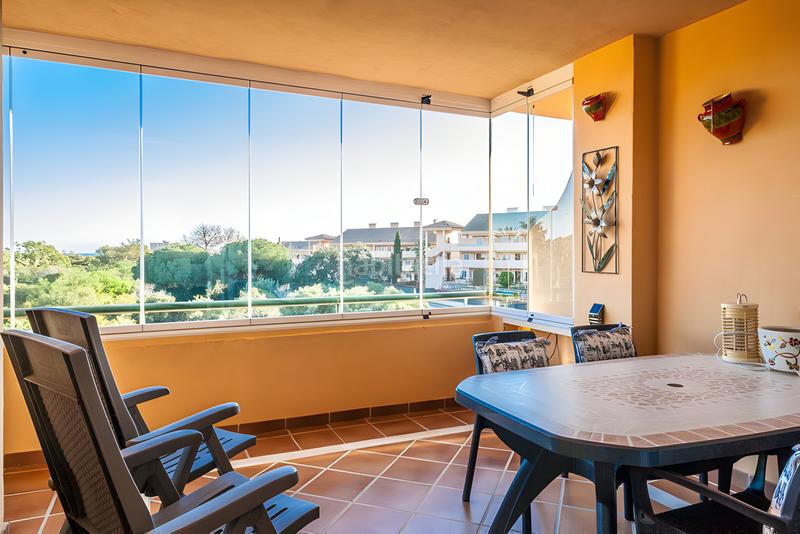 Foto 88d407d4-0840-4571-8477-a95c68725aaf. Appartement mit parking pool in Elviria Marbella