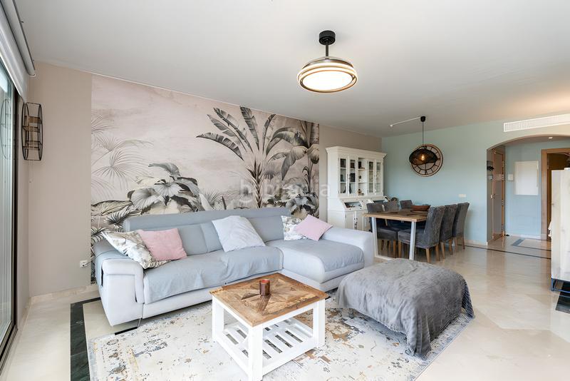 Foto 15b0446b-05bf-4886-b508-f066f630ece0. Rez-de-chaussée avec parking piscine dans Casares pueblo Casares