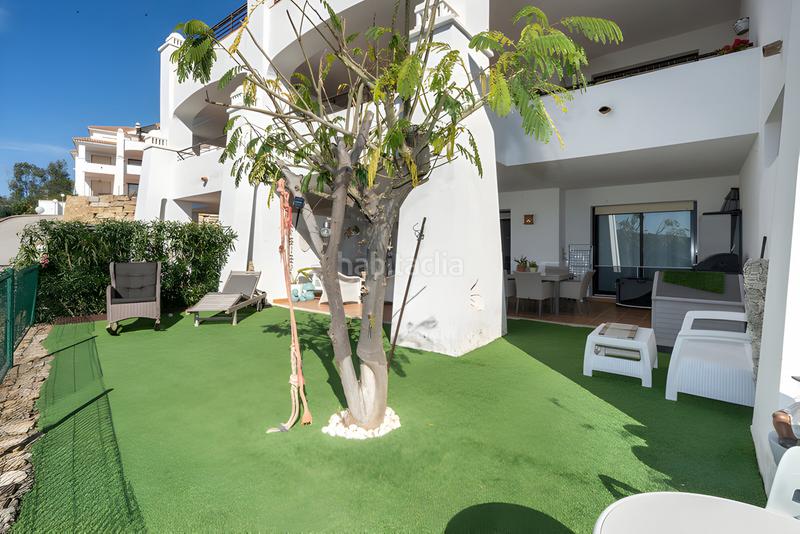 Foto 7abfb48e-fe21-46ca-989a-851586cb2031. Rez-de-chaussée avec parking piscine dans Casares pueblo Casares