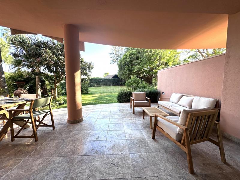 Foto 1e878d4c-13e7-4b32-9779-f02f27872303. Rez-de-chaussée avec chauffage parking dans Nueva Andalucía centro Marbella