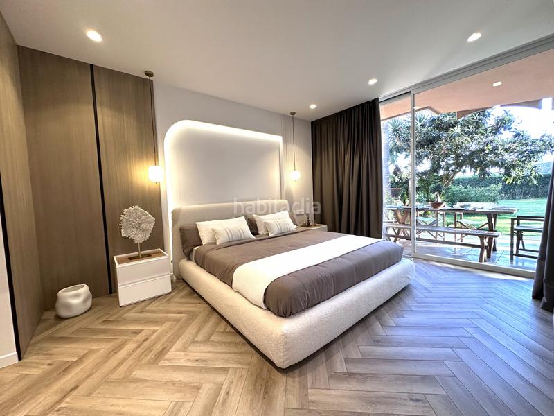 Foto 83b23ae3-236f-4f84-953a-f6a1f1089c27. Rez-de-chaussée avec chauffage parking dans Nueva Andalucía centro Marbella