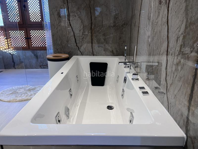 Foto 1c707596-ca2b-4d62-954b-a0e4e7e66ca3. Penthouse with heating pool in Villacana - Costalita - Saladillo Estepona