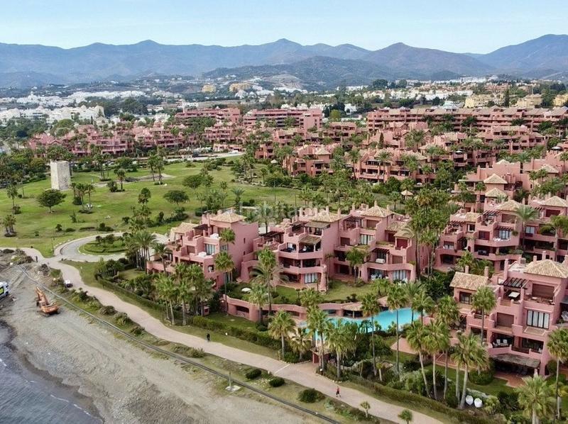 Foto 76c3f126-1fce-4ed2-a777-36f5ed329c71. Penthouse with heating pool in Villacana - Costalita - Saladillo Estepona