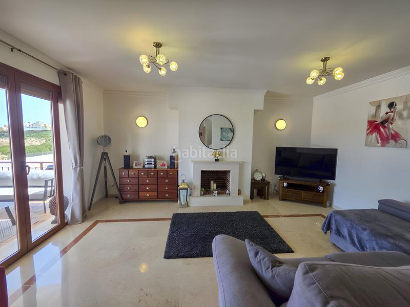 Foto 48914d33-4fea-4bdf-99d4-1183d8bb08ca. Casa pareada casa adosada en venta playa en bahía de Casares Casares