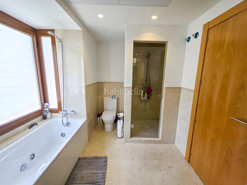 Foto 9b8ec996-fc96-4fe6-a6a1-7272209760db. Casa pareada casa adosada en venta playa en bahía de Casares Casares