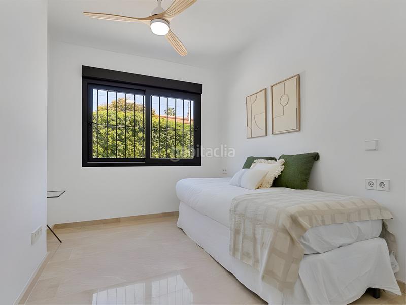 Foto 7003e87a-28c4-4222-a1fe-282701bc043d. Casa aparellada amb aparcament piscina a San Pedro de Alcántara Pueblo Marbella