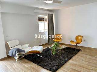 Apartamento en San Pedro de Alcántara Pueblo. Apartamento en planta alta en venta en san pedro de alcántara
