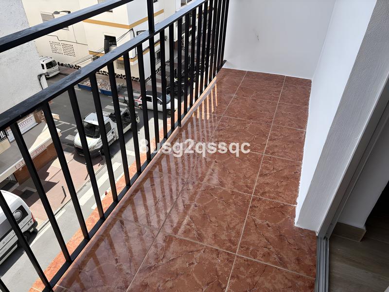 Foto f84f6fc1-81cc-4eb5-a59c-d7bf51c5e98d. Apartamento  en planta alta en venta en san pedro de alcántara en Marbella