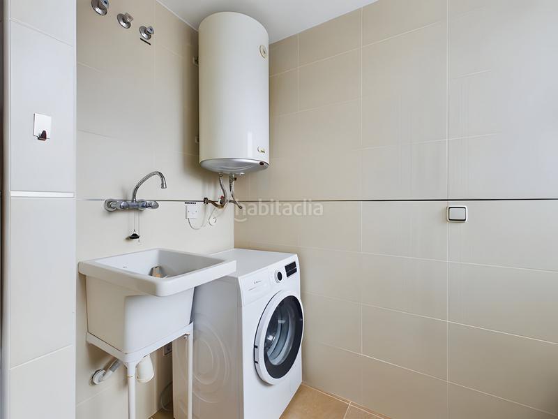 Foto 191e12ce-8209-4329-8667-1e921dcc6f83. Appartement avec parking piscine dans Manilva pueblo Manilva