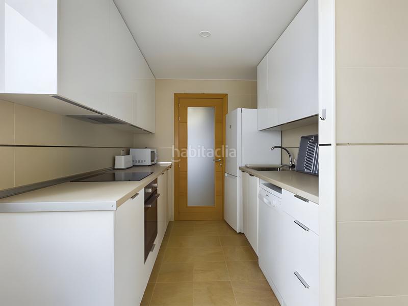 Foto 2581f9e3-ce22-43a0-8e1c-131a705b9381. Appartement avec parking piscine dans Manilva pueblo Manilva