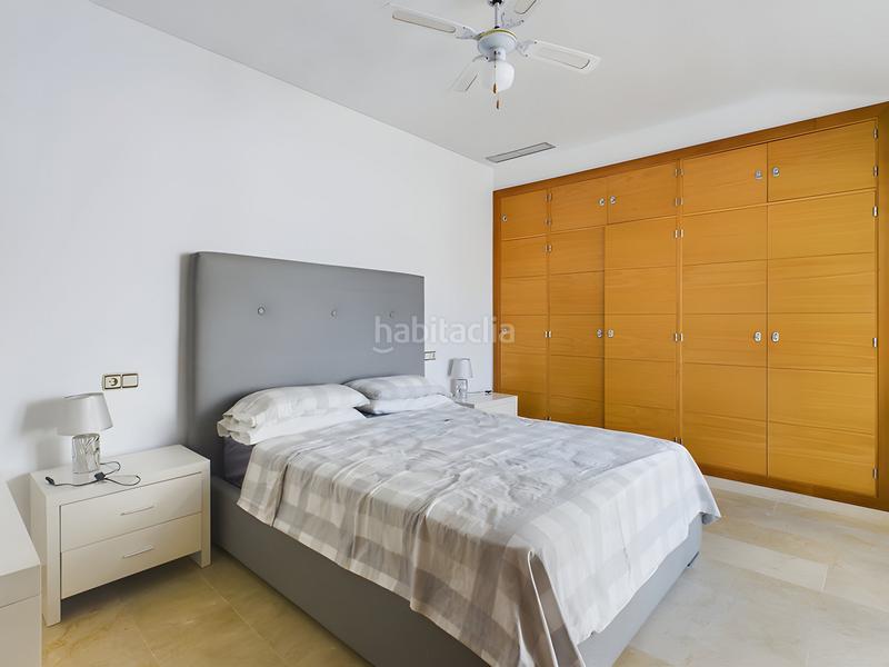 Foto 41bb1365-9fdf-4344-83c0-3e23588d4a53. Appartement avec parking piscine dans Manilva pueblo Manilva