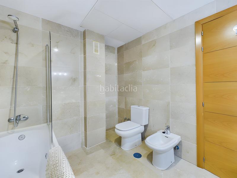 Foto 634c0de2-6c05-465e-b024-a58cfa45d881. Appartement avec parking piscine dans Manilva pueblo Manilva