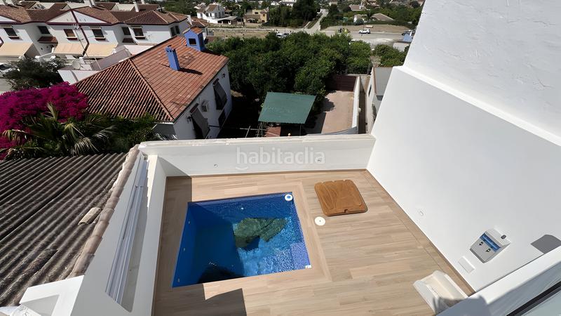 Foto 703efeaa-d268-4a98-8eb4-2d21953fa794. Casa adosada adosado en venta en Centro Alhaurín el Grande