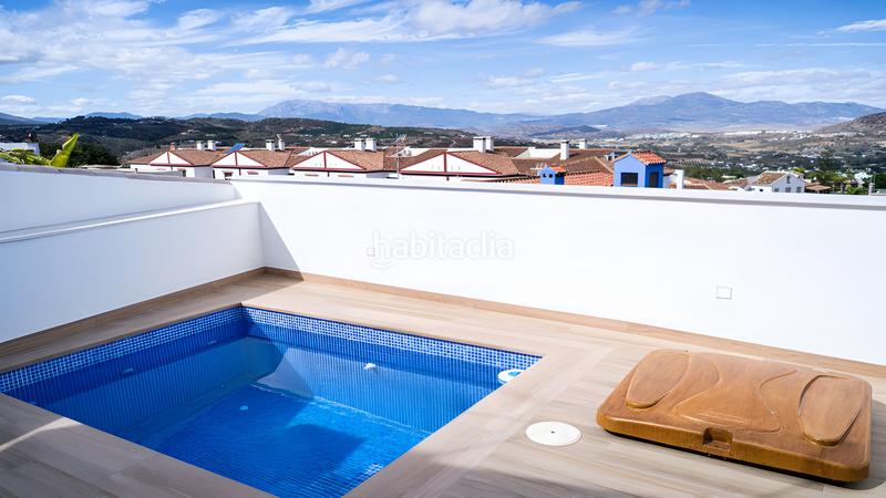 Foto bc45bcf9-5935-41eb-8012-02b1fa3ec932. Casa adosada adosado en venta en Centro Alhaurín el Grande