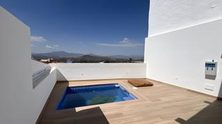 Semi detached house en Centro. Adosado en venta en alhaurn el grande