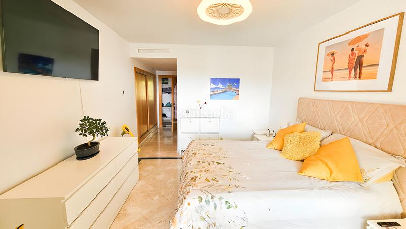 Foto 17f038ab-c116-466b-b27e-f7cc71bab319. Apartamento  en planta media en venta playa en Casares