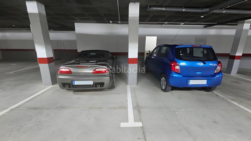 Foto 943fcc21-14aa-42fe-b0cf-aee562ac00ad. Apartamento  en planta media en venta playa en Casares