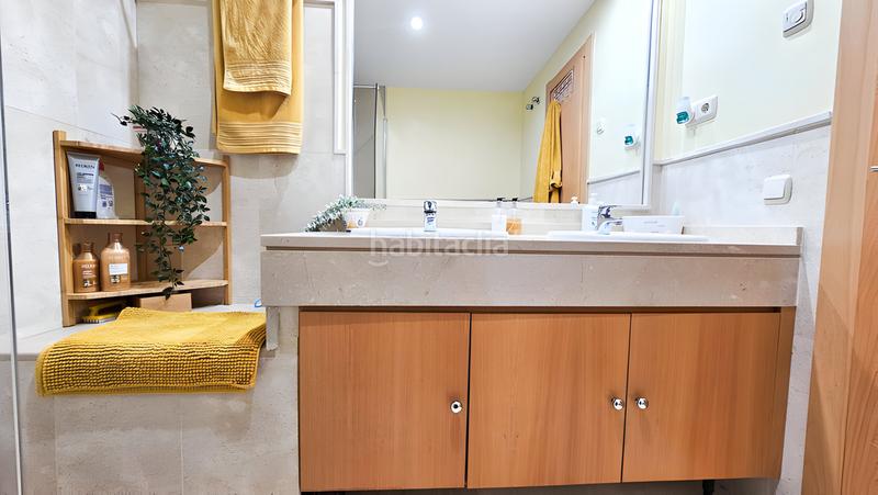 Foto 99335827-baf6-4a81-8d02-1be2823e0f34. Apartamento  en planta media en venta playa en Casares