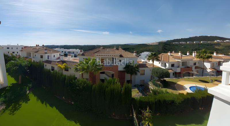 Foto b29e85ec-71cc-4f38-9a7e-3e9a278cc6d8. Apartamento  en planta media en venta playa en Casares