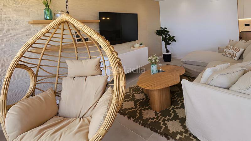 Foto 25bbd69e-77db-41da-bd30-fe234d168d01. Attico con parcheggio piscina in Centro Estepona