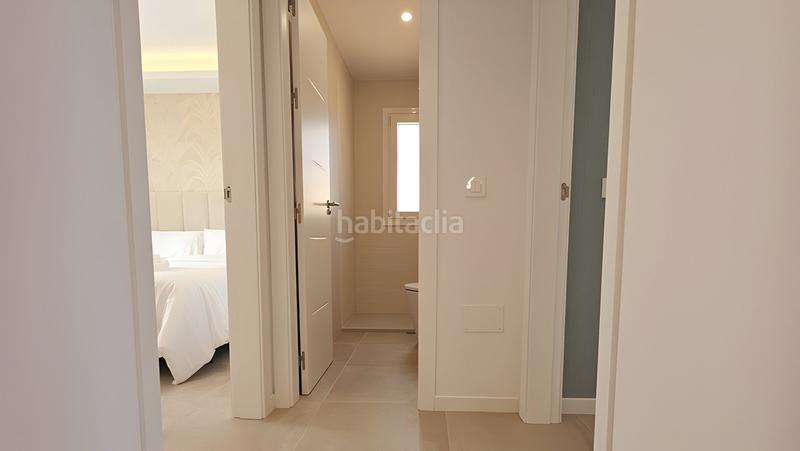 Foto 2b6414bd-ed7f-4fe2-ba42-614a5fb02c21. Attico con parcheggio piscina in Centro Estepona