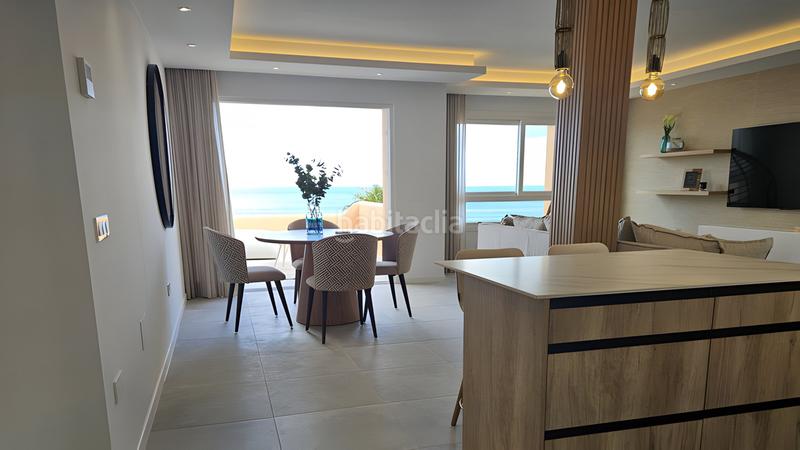 Foto 8f7c1232-c212-405f-9781-3c844e0ad3e3. Attico con parcheggio piscina in Centro Estepona