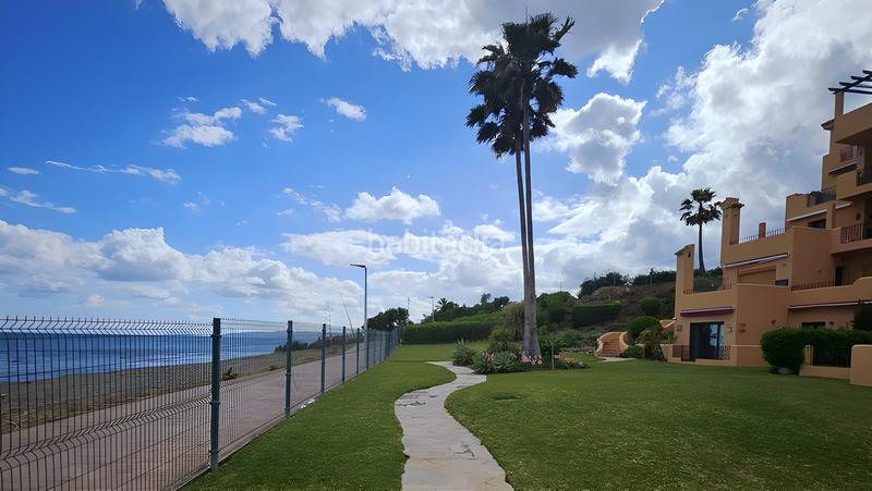 Foto 938a22b0-e2f6-4ae6-abaf-d22388903aa2. Attico con parcheggio piscina in Centro Estepona