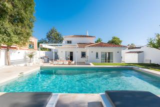 Haus in Nueva Andalucía centro. Villa independiente en venta en nueva andalucía